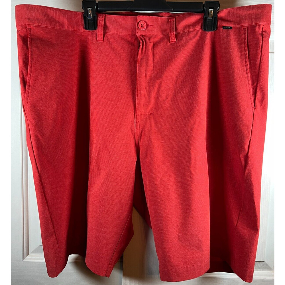 Travis Matthew Mens Red Slash Pocket Flat Front Chino Shorts Size 42